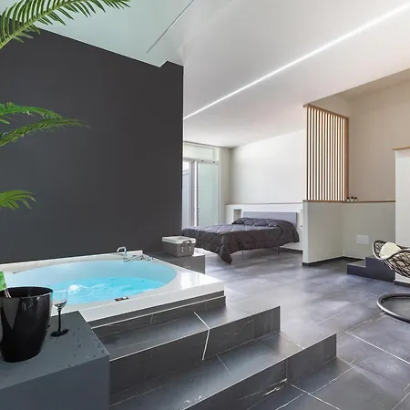 Mezzaluna Luxury By Barbarhouse *